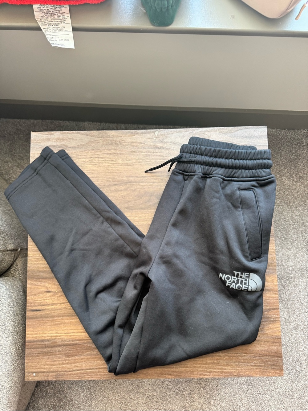 Women’s north face straight legged sweatpants